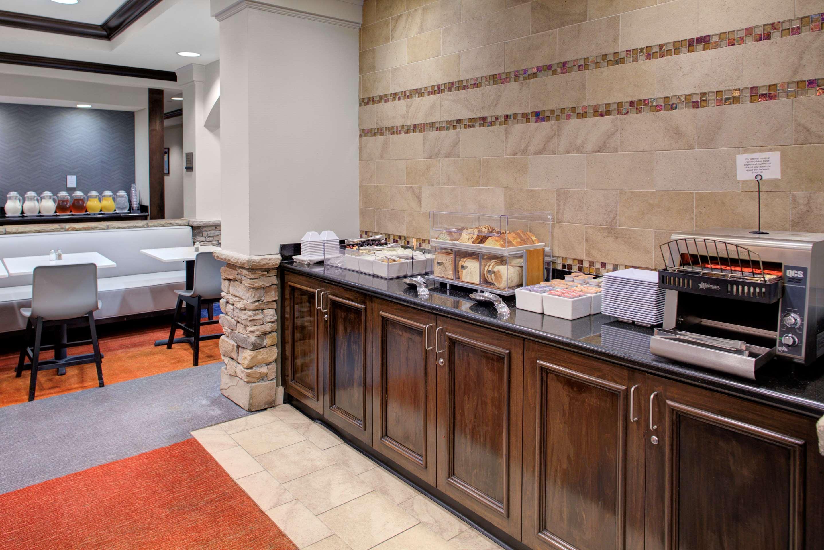Отель Hyatt House Sterling/Dulles Airport North Экстерьер фото